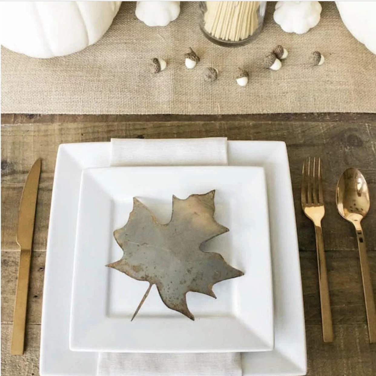 leaf3.jpg