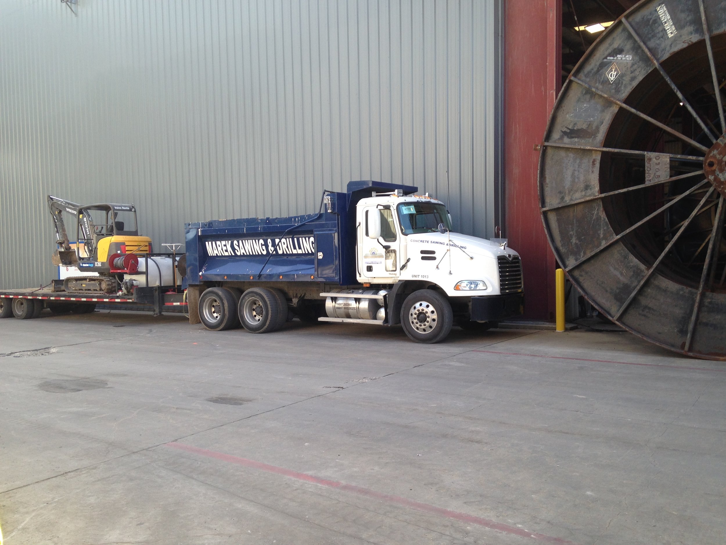 Load & Haul 2.jpg