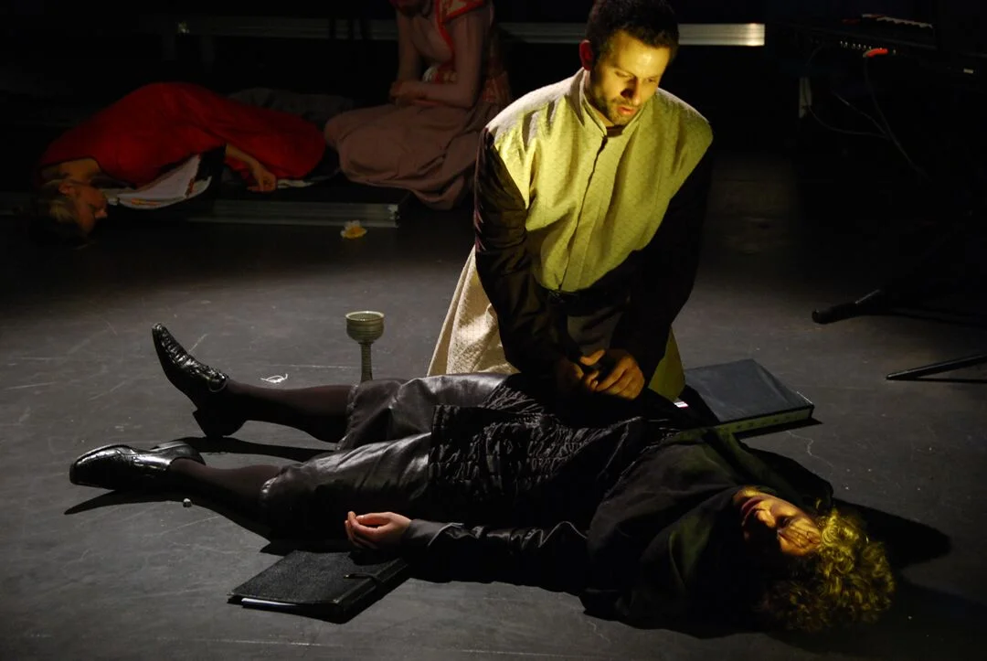 "Goodnight Sweet Prince" from HAMLET Opera (2012) by Carson Kievman. The final commission by theatrical legend, Joseph Papp for the New York Shakespeare Festival/Public Theater. Kenneth Mattice as Hamlet and Justin John Monitz as Horatio