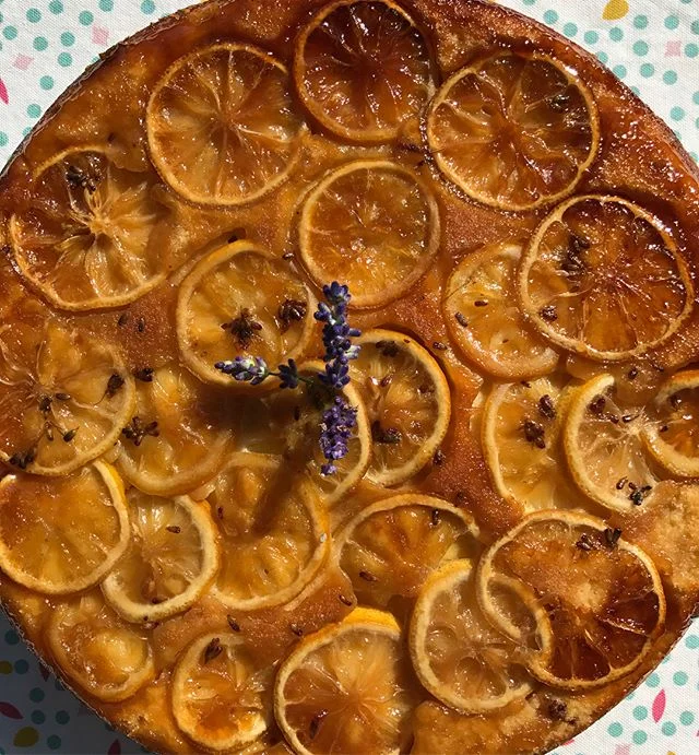 Upside down 🍋 and Lavender cake
