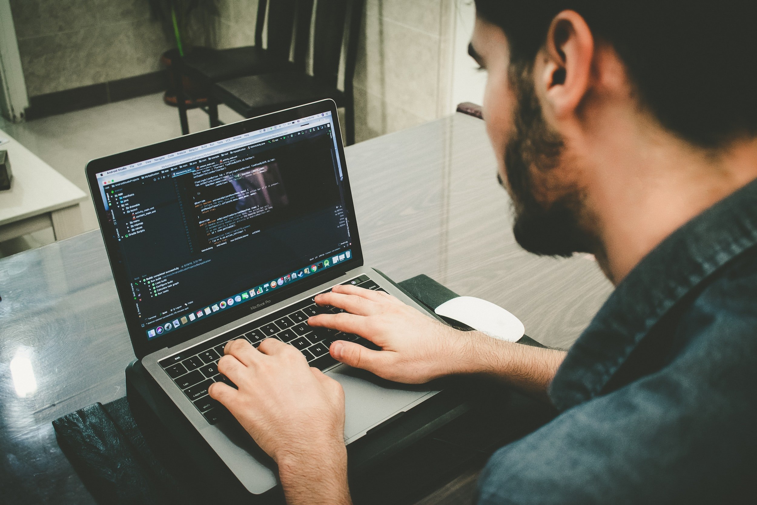  Learning to Code For Beginners: Tips From Professional Software Developers