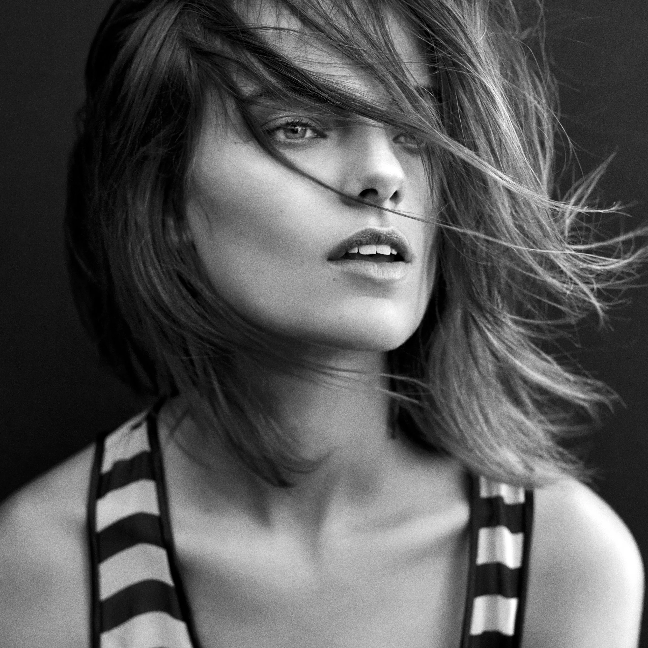 STRIPES_TEST_SHOT_05_294_VS_R3_BW_SquireFox_FINAL.jpg
