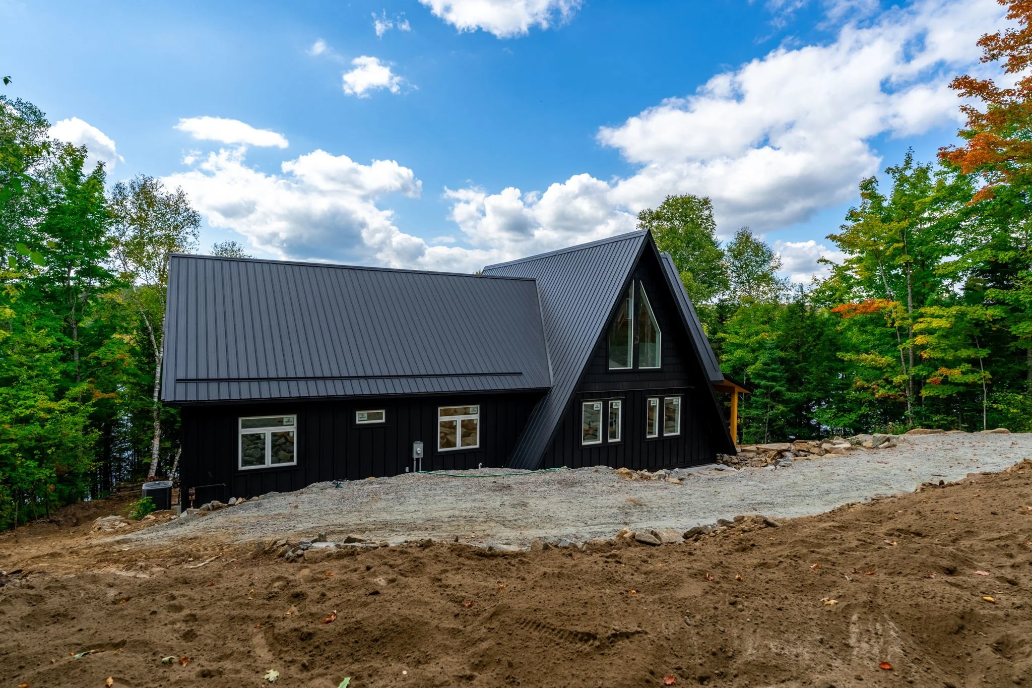 109-web-or-mls-Exteriors-2.jpg