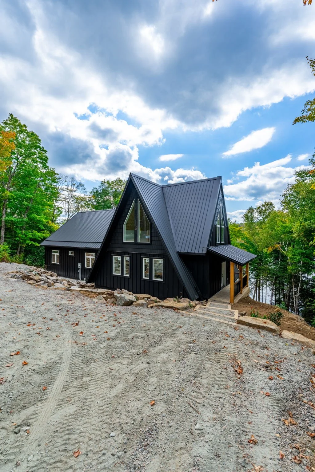 118-web-or-mls-Exteriors-11.jpg
