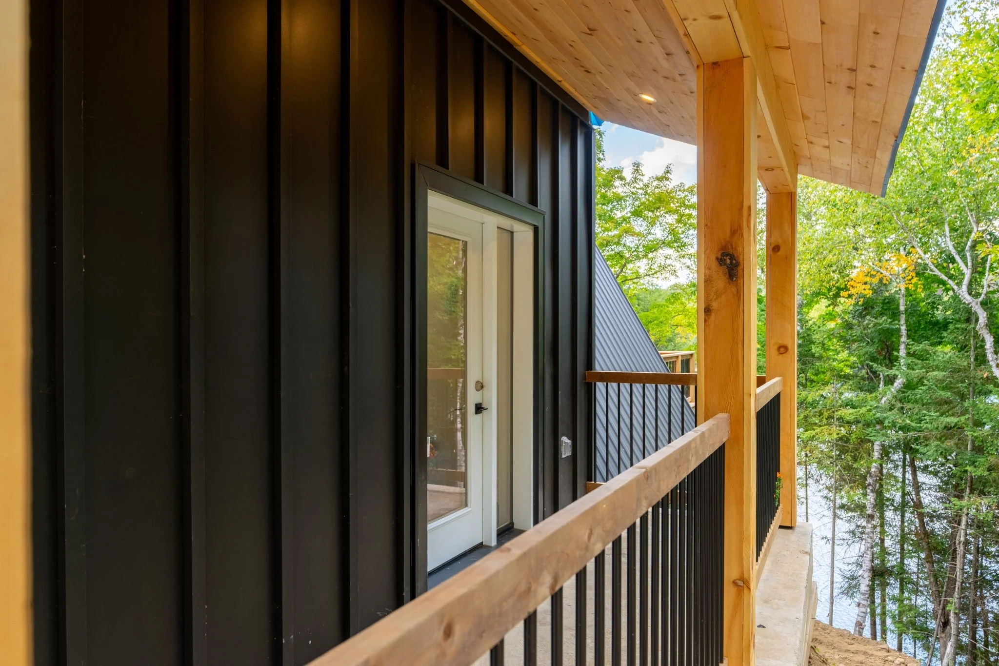 122-web-or-mls-Exteriors-15.jpg