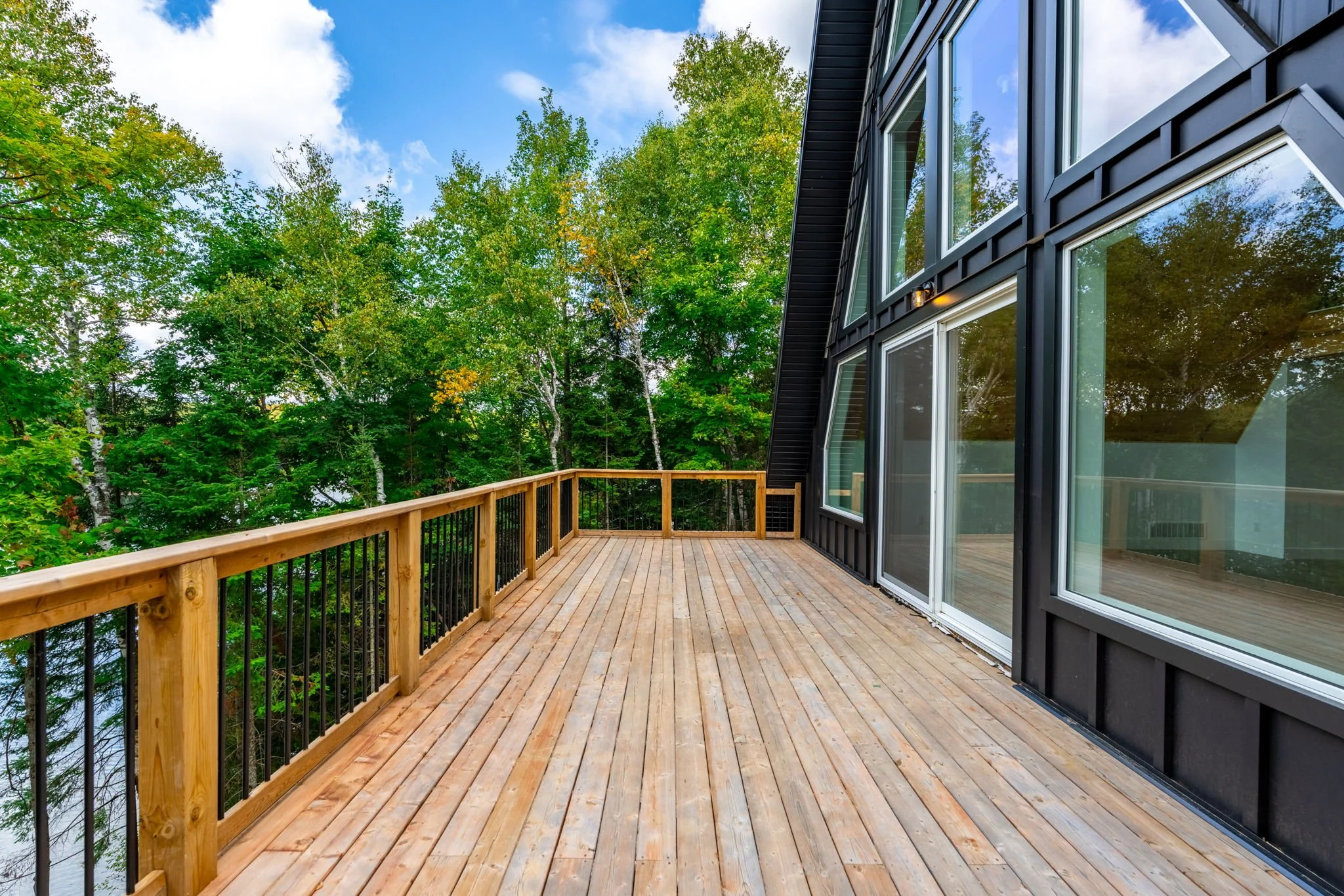 126-web-or-mls-Exteriors-19.jpg