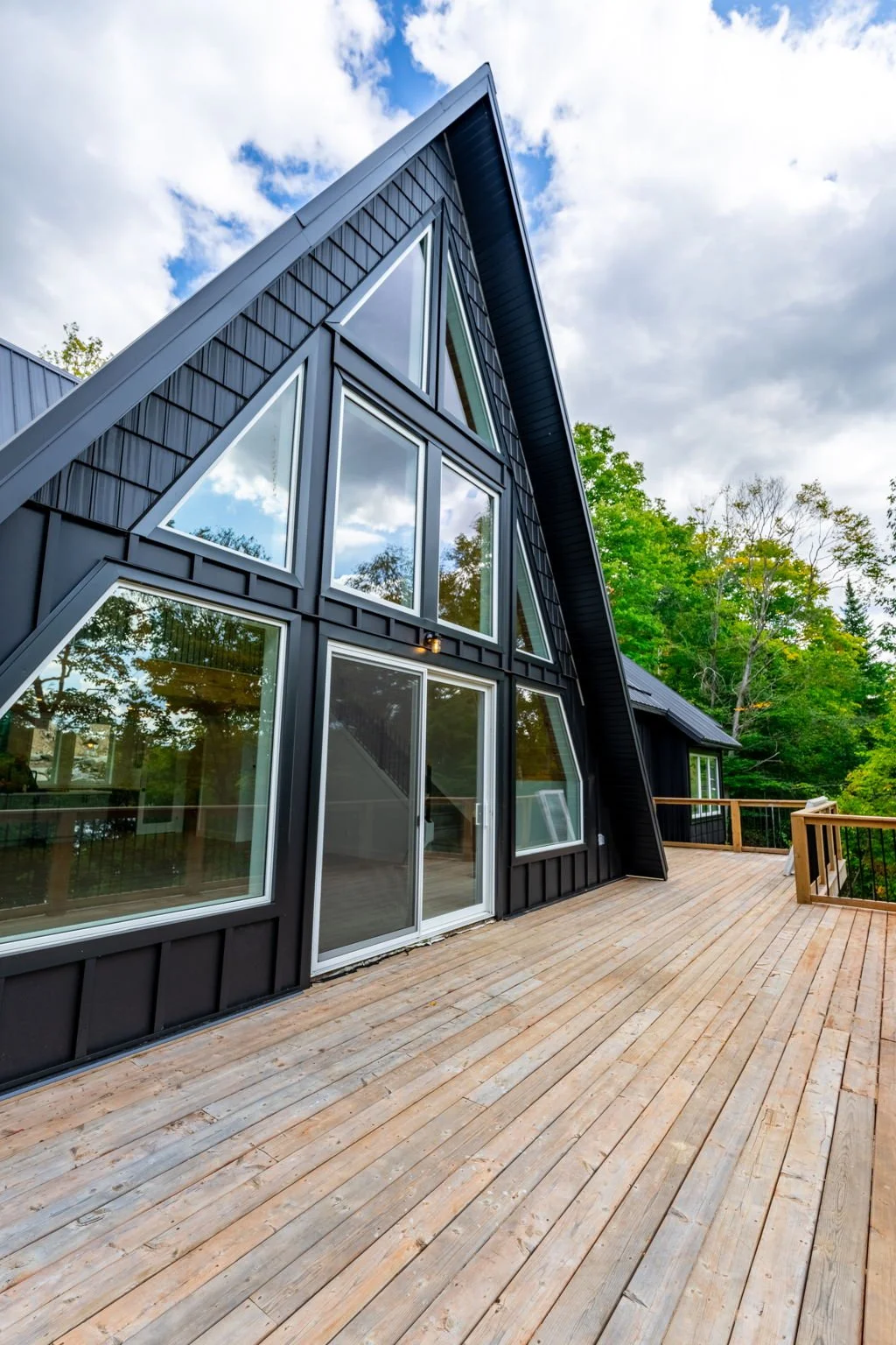 130-web-or-mls-Exteriors-23.jpg