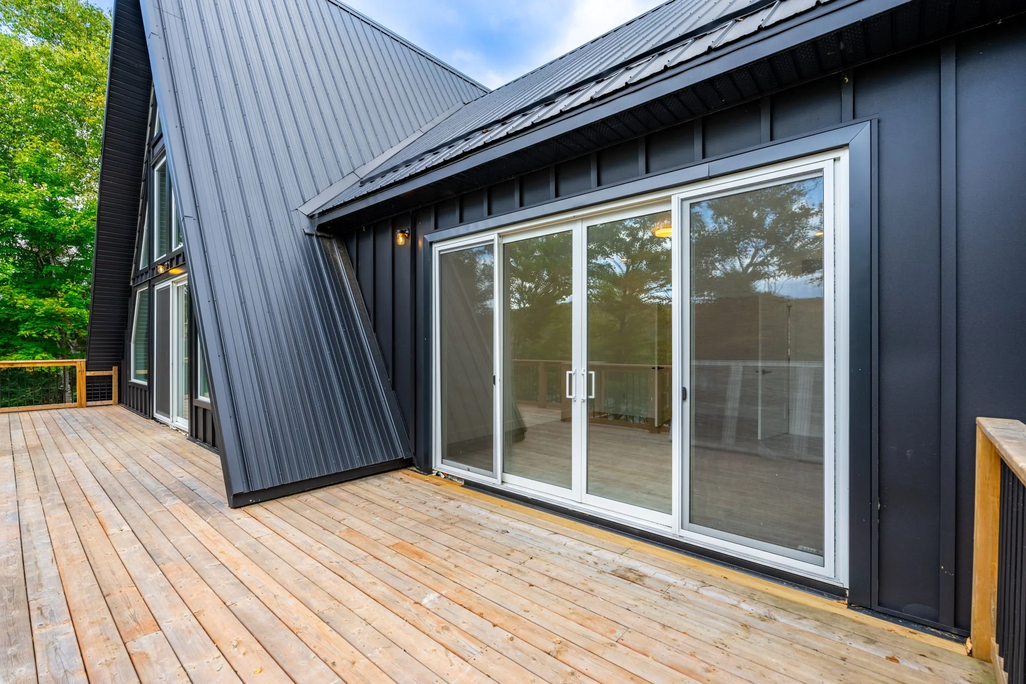 132-web-or-mls-Exteriors-25.jpg