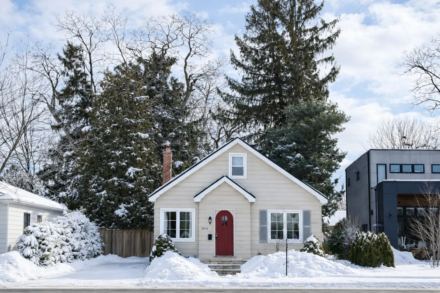 1a - Front of House.jpg