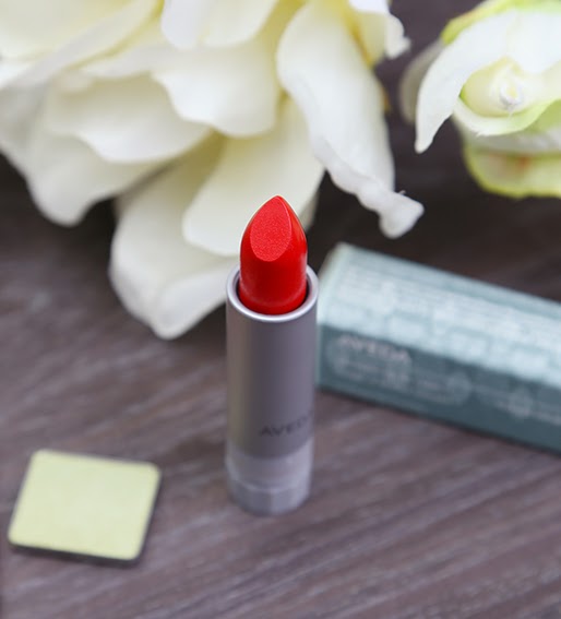 AVEDA Lip Stick