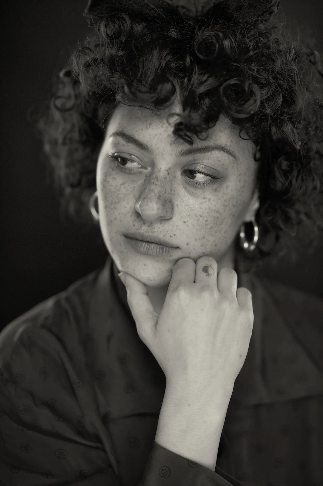 A New Orleans studio portrait headshot of Alia Shawkat. Image by New Orleans based portrait photographer, Marc Pagani