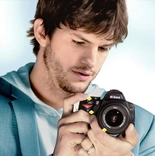 Ashton Kurcher Nikon.jpg