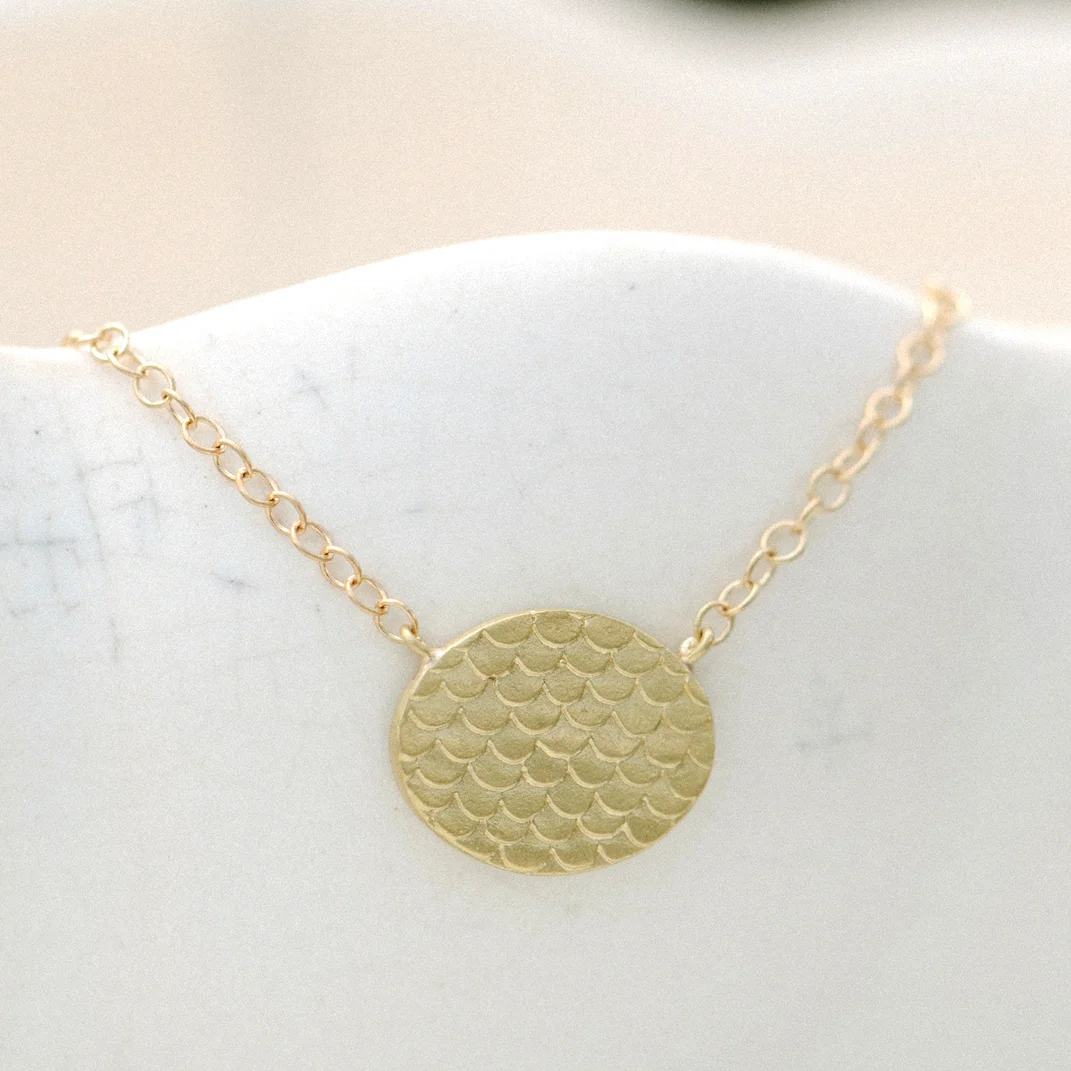 Catkin Oval Necklet