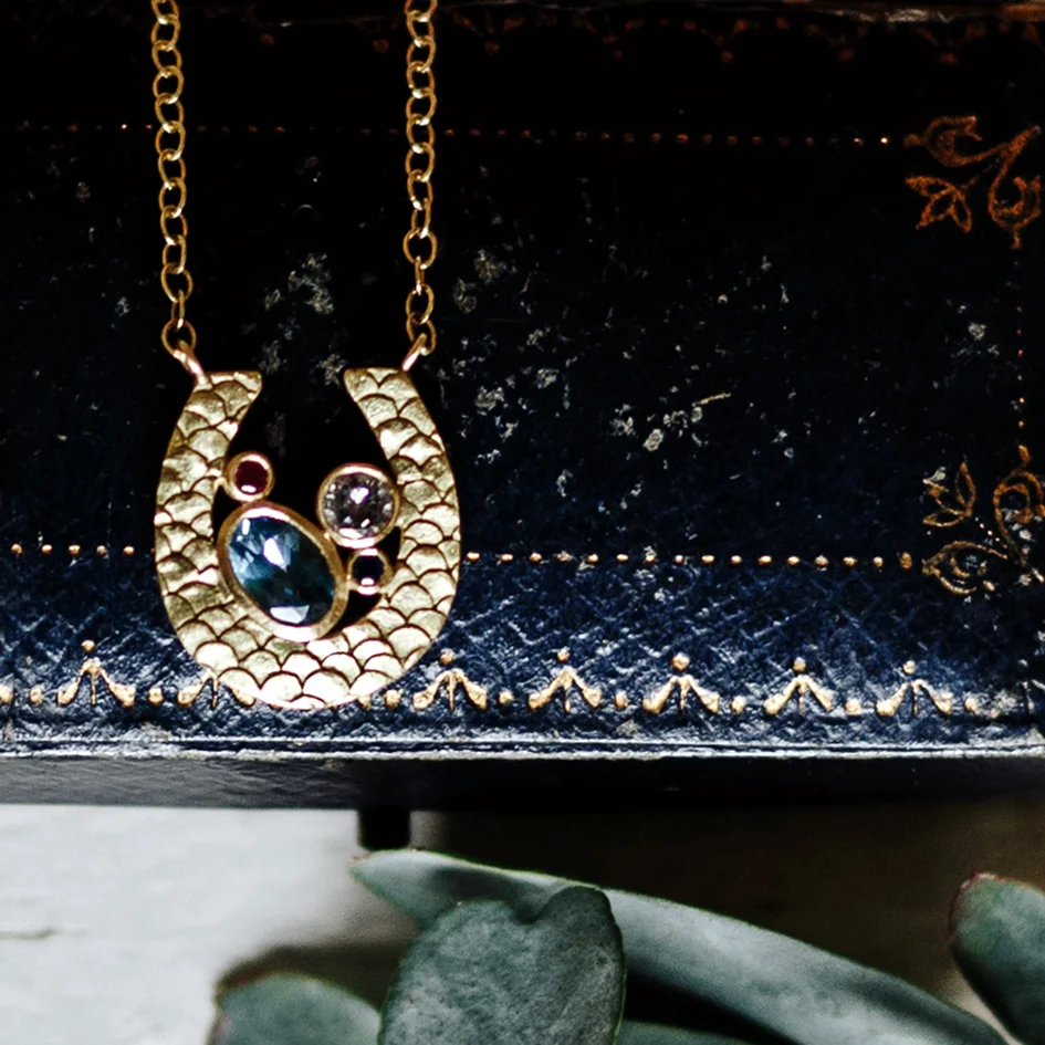 Necklet