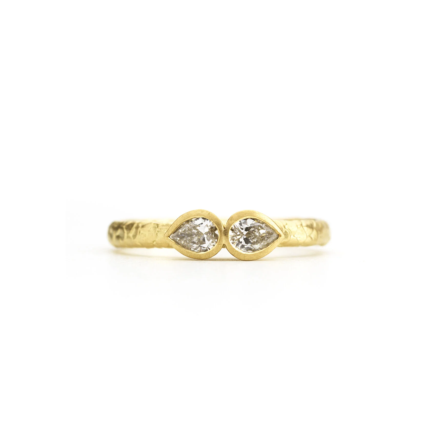 03 catkin cats eye ring on white.jpg