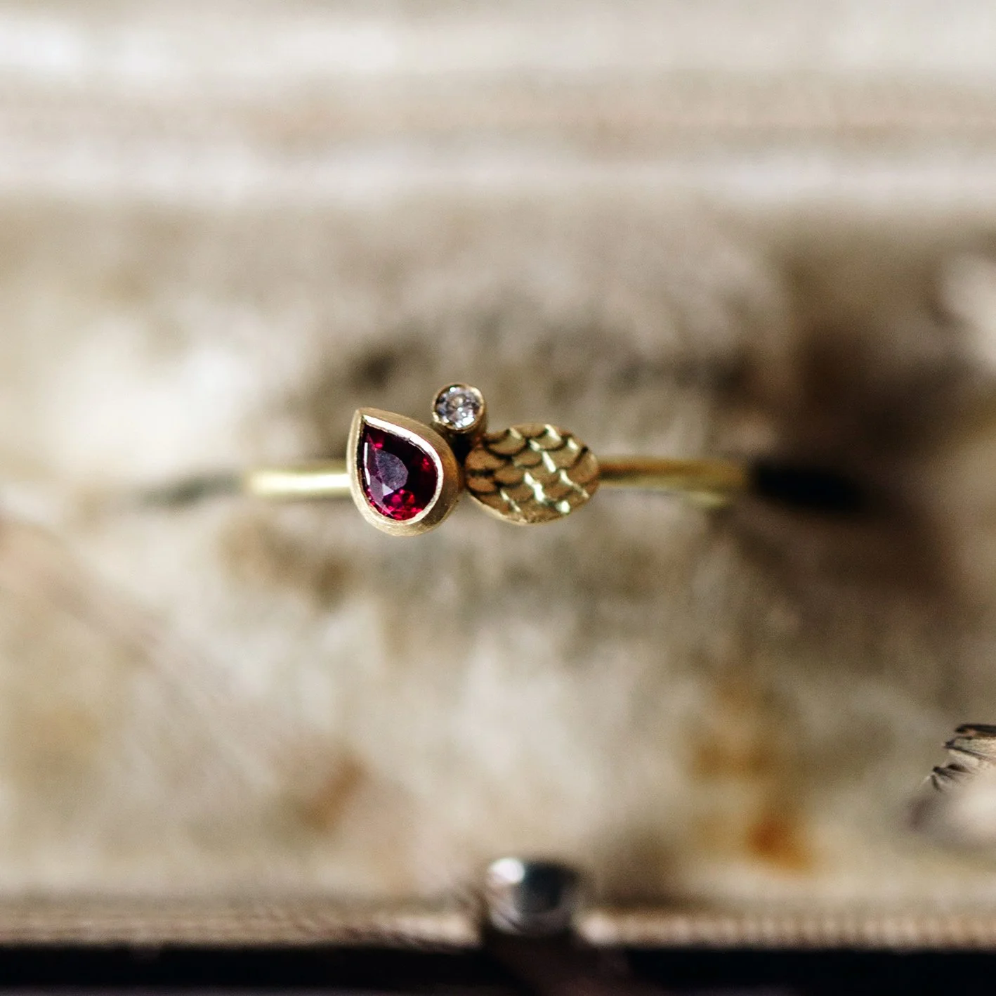 oval engagement ring