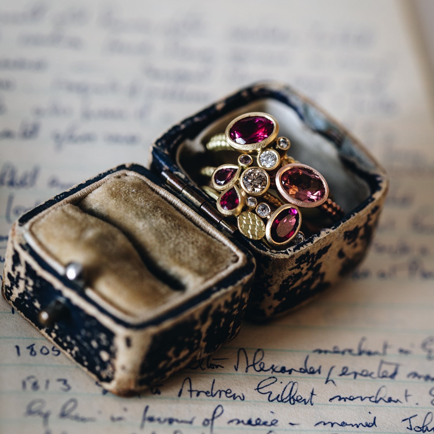 alternative engagement rings