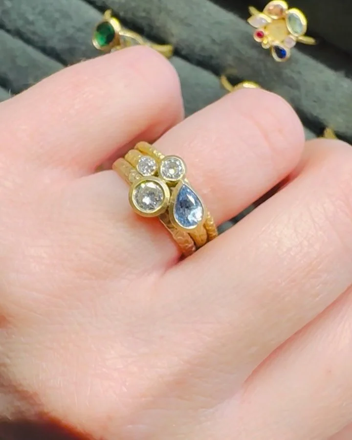There is something very special about giving new life to pieces that already hold meaning.
.
This bespoke gold ring began with a collection of unworn rings, each carrying its own history. My customer brought them into the atelier, and together we spe