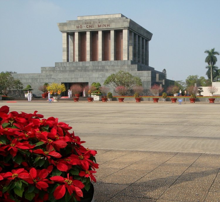 HCM-mausoleum.jpg