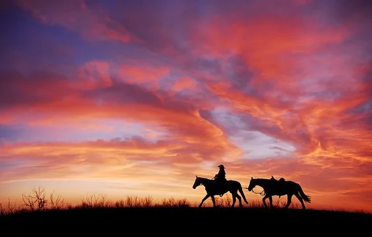 sunset-3085578__340.jpg