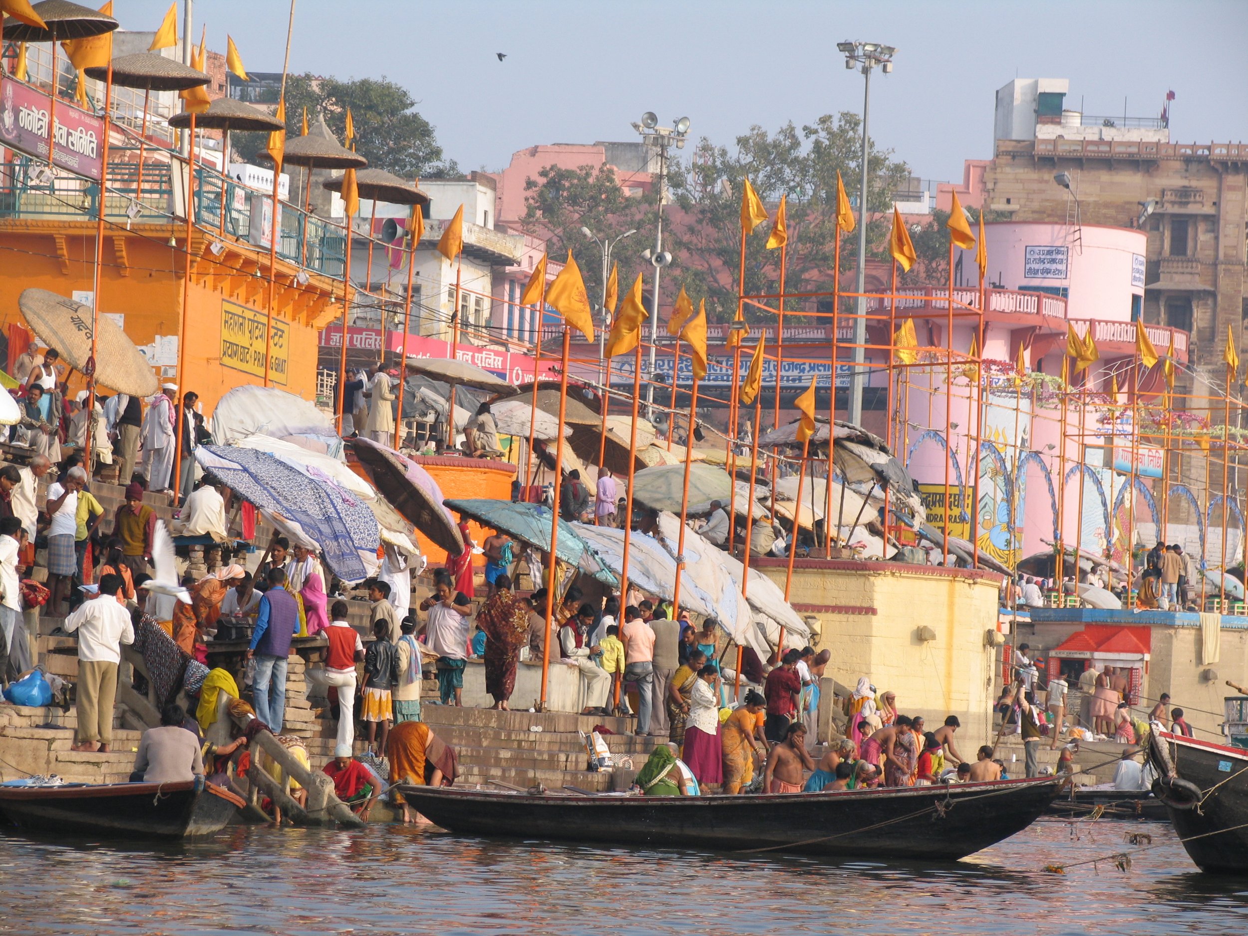 Ganges Boat - scenes (12).jpg