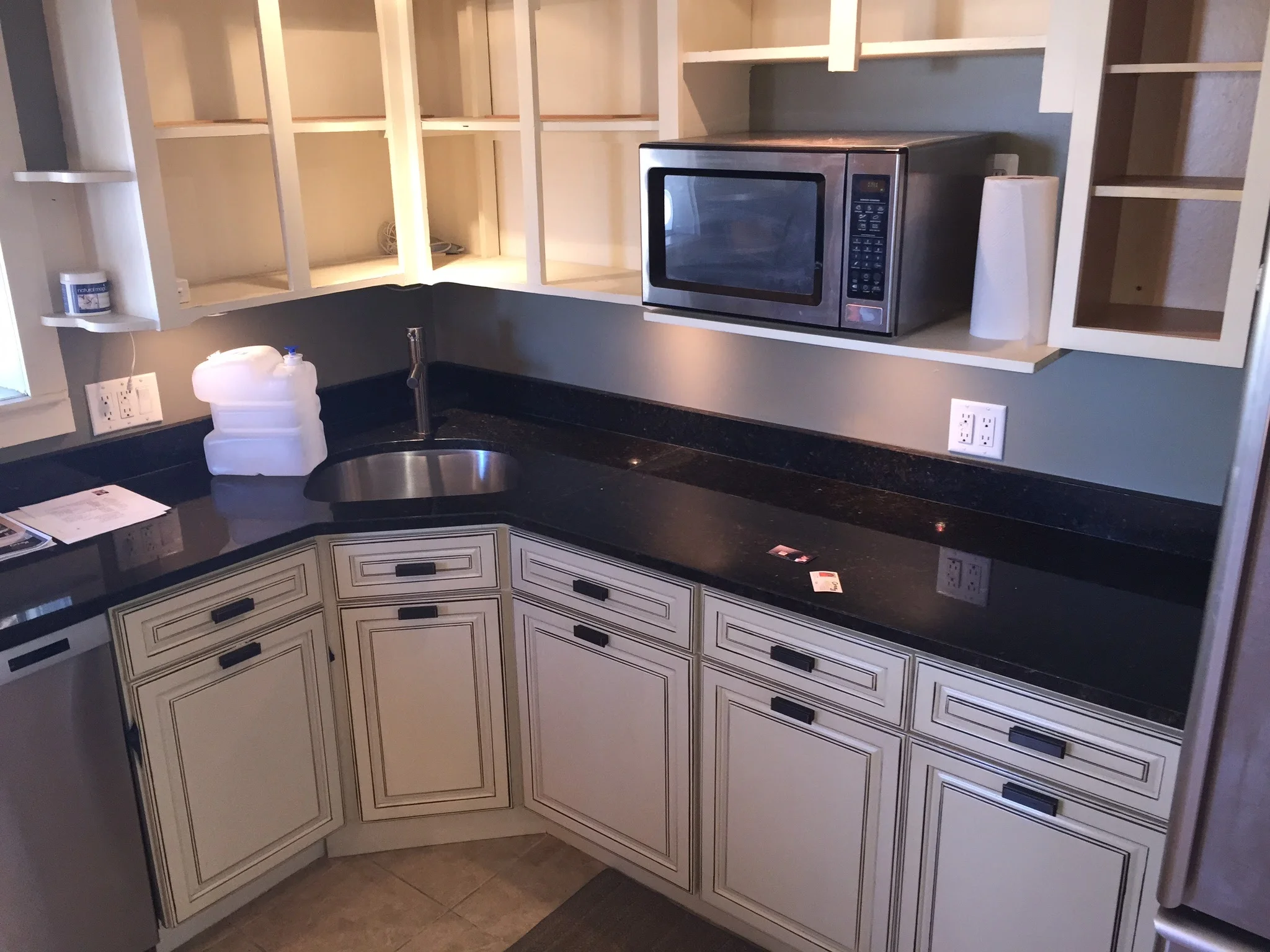 The rest of the kitchen