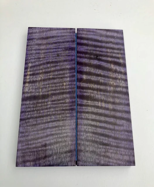 Mango, Purple - scales