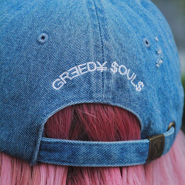 Add hats to the things I love so much...
#greedysouls