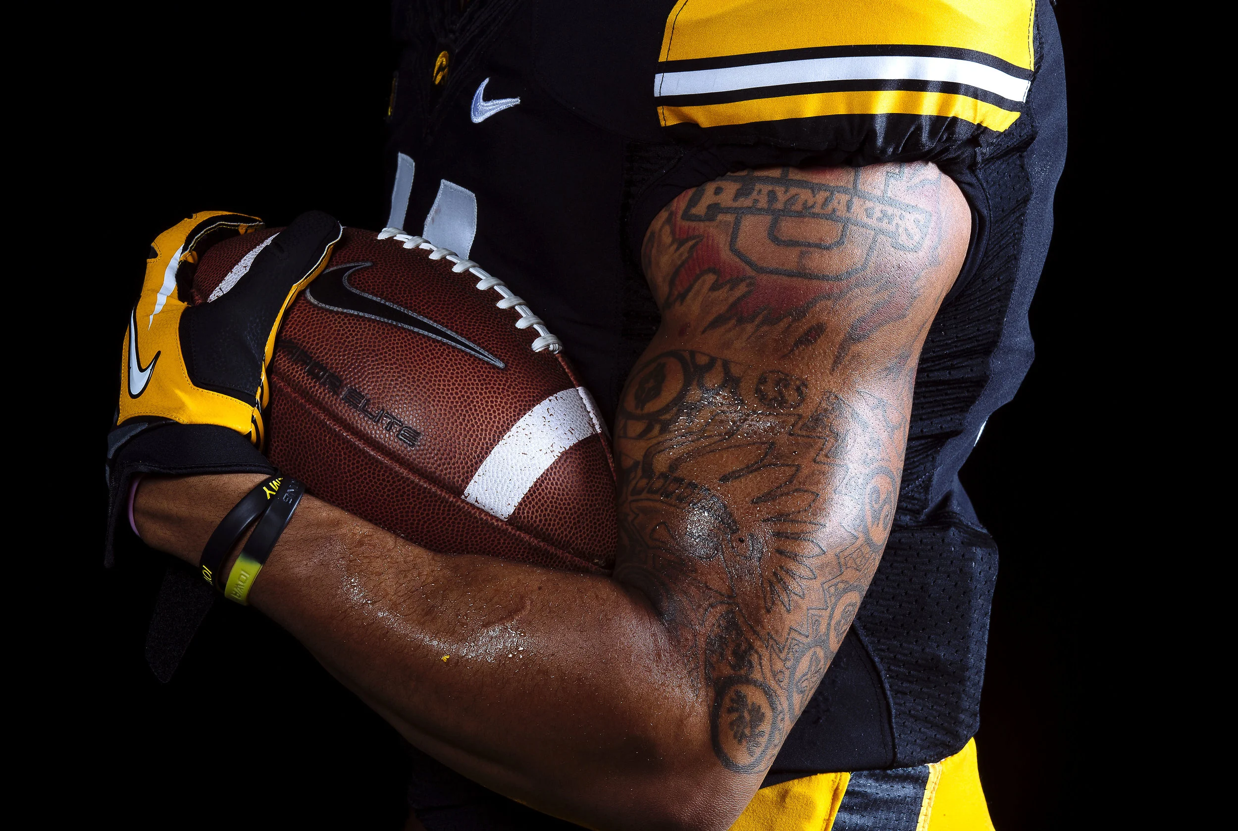 05012014_IAFootballPosterShootKevonte Martin-Manley030.JPG