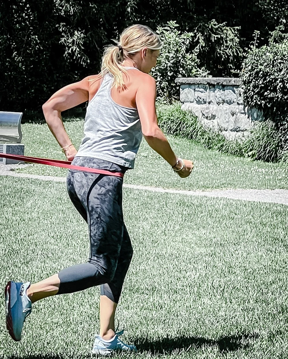 46-Year-Old Dog, New Tricks? 🐾
⠀⠀⠀⠀⠀⠀⠀⠀⠀
There are things I shifted easily&mdash;cooking, laundry, managing the basics of life.
⠀⠀⠀⠀⠀⠀⠀⠀⠀
Then, there were the things I learned over time: nurturing relationships, mothering three humans (with plenty o