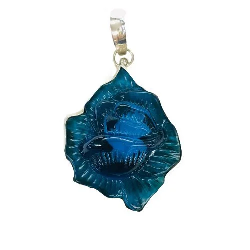 Madonna Rose Pendant in Colonial Blue
