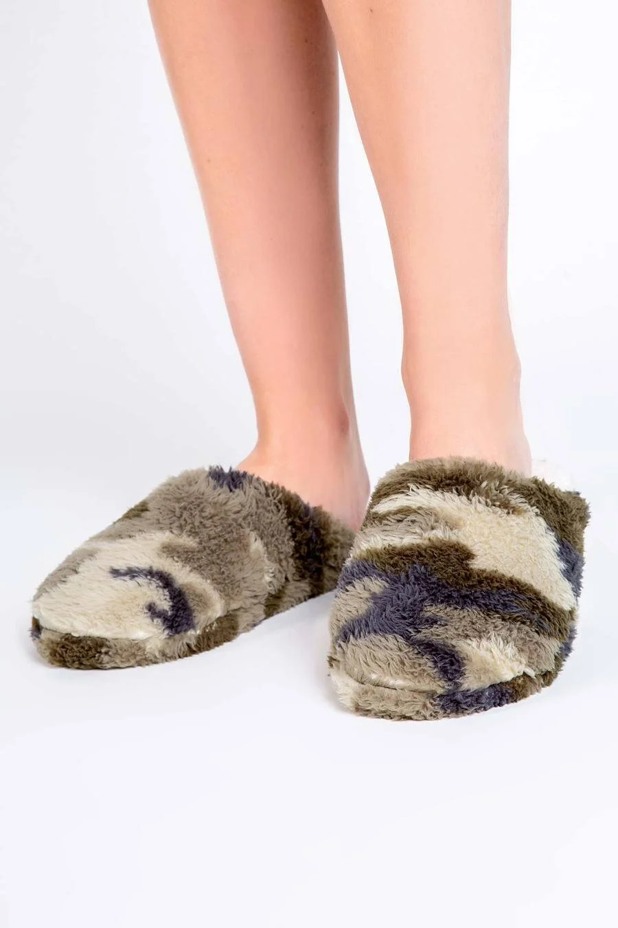 camo slipper2.jpg
