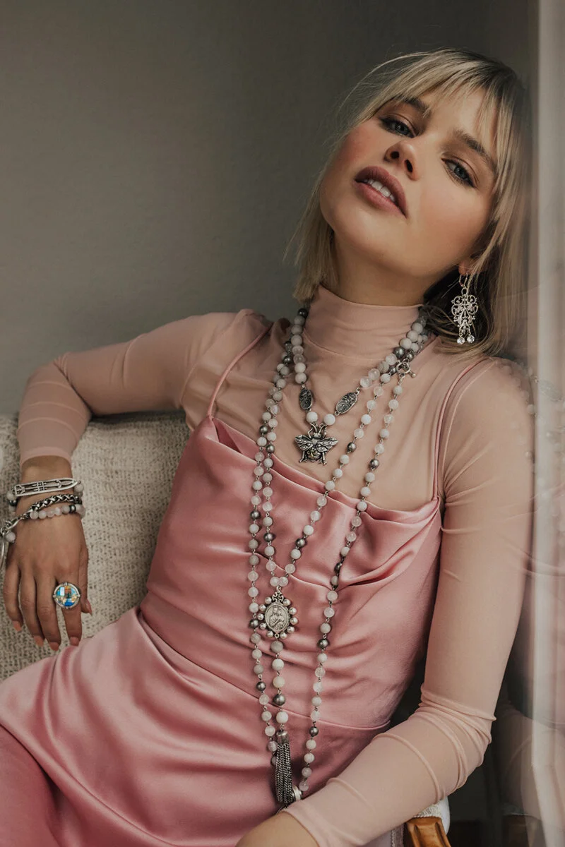 bee pendant model.jpg