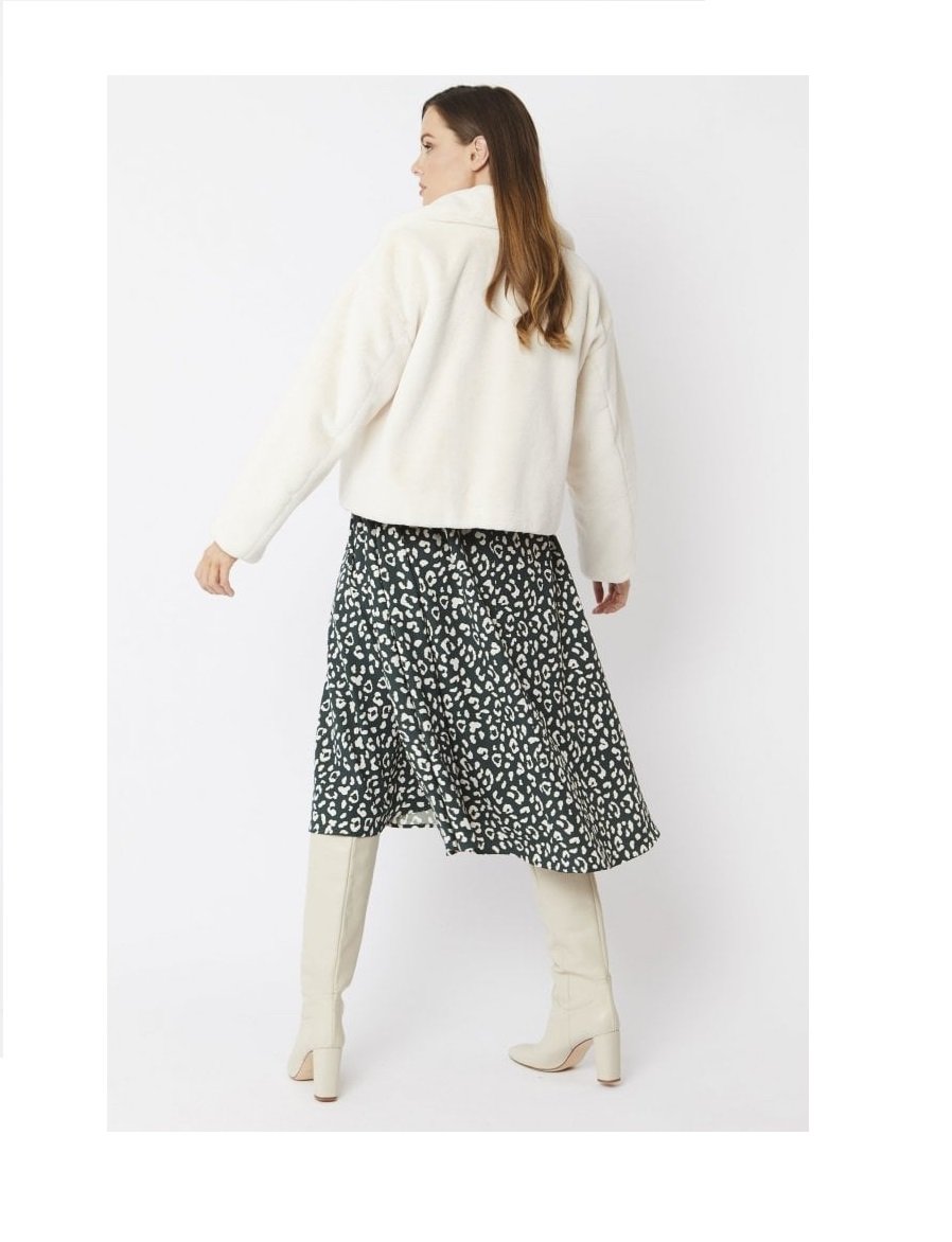 jayley-cream-faux-fur-cropped-coat-p4363-60246_medium.jpg