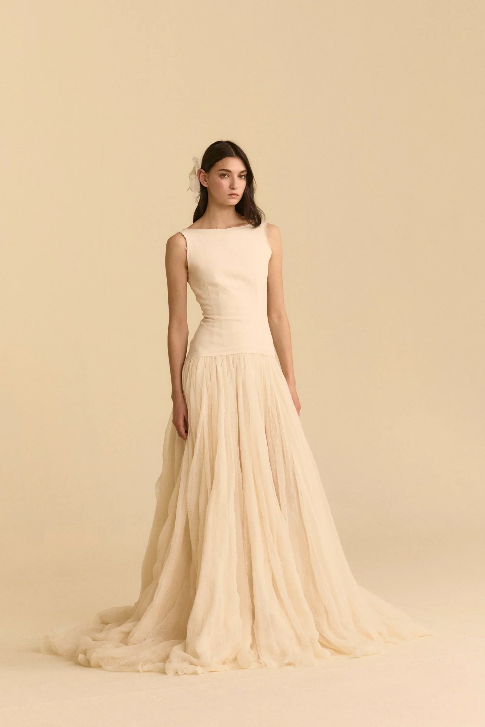 Amaranta wedding dress by Cortana