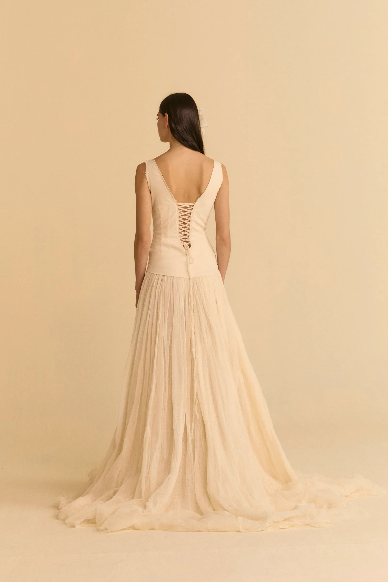 Amaranta wedding dress by Cortana