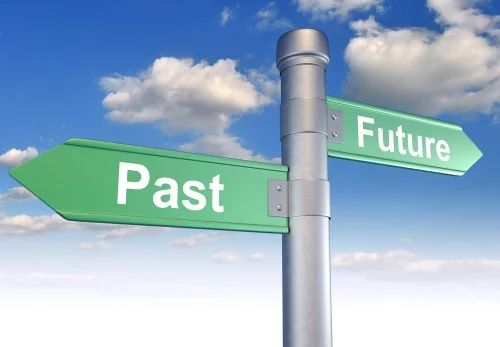 looking-into-the-past-can-help-predict-the-future-_16001114_800940219_0_0_14080389_500.jpg