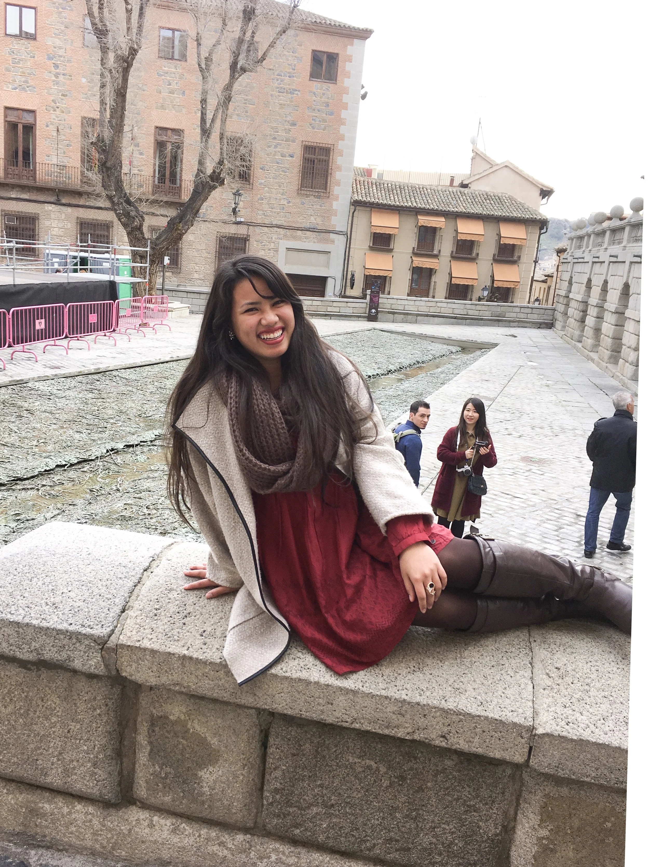 A scarf, tights and a coat over any outfit was basically my uniform in Spain