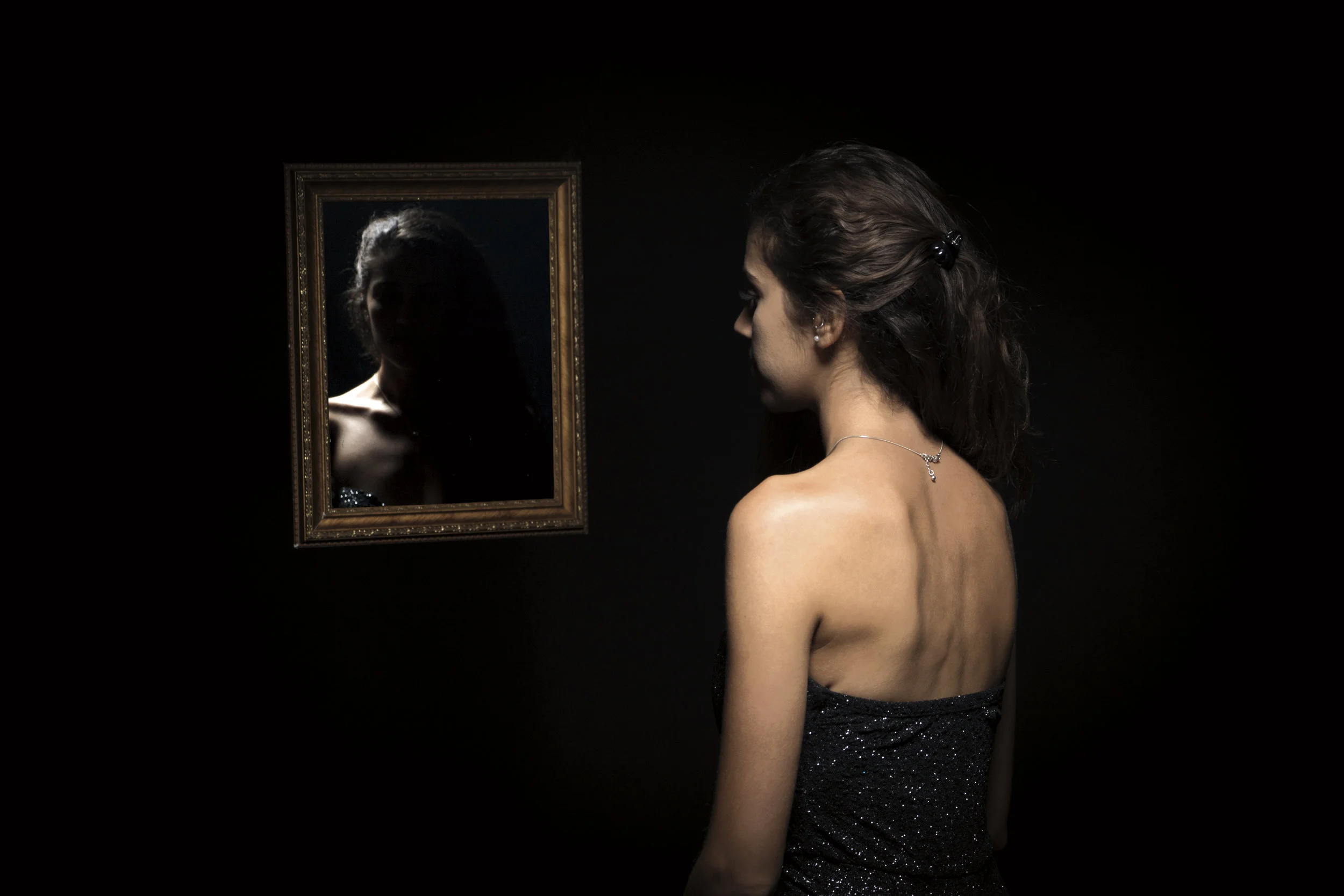 2-Apparition.jpg