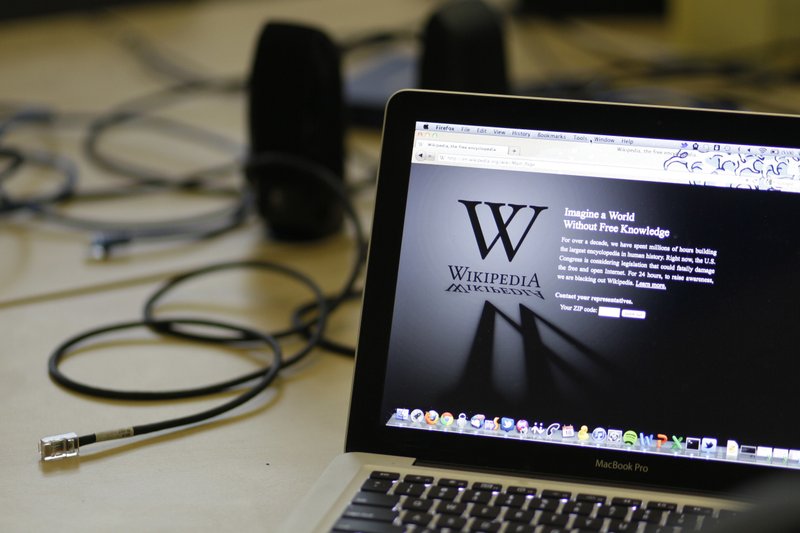 Turkish court formally blocks access to Wikipedia