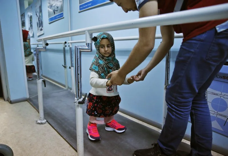Syrian girl born without legs gets new prosthetics in Turkey