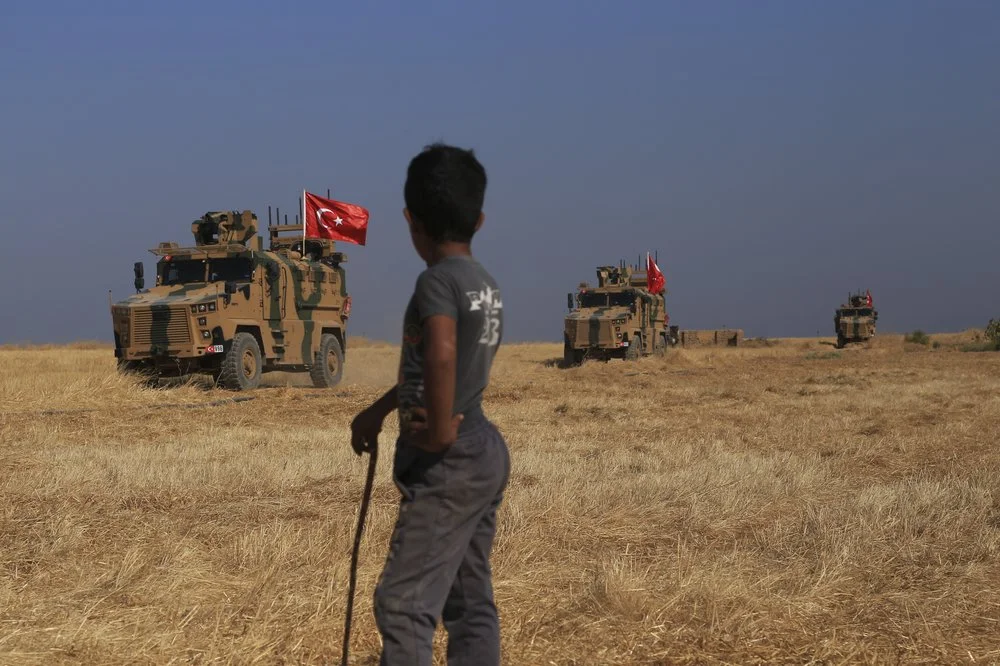 Turkey threatens solo army operation into northeast Syria