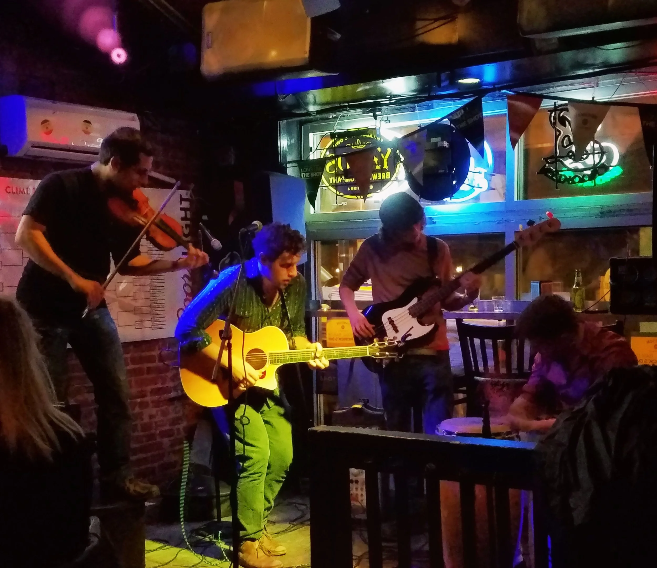 Raven Lounge, Rittenhouse, Philadelphia