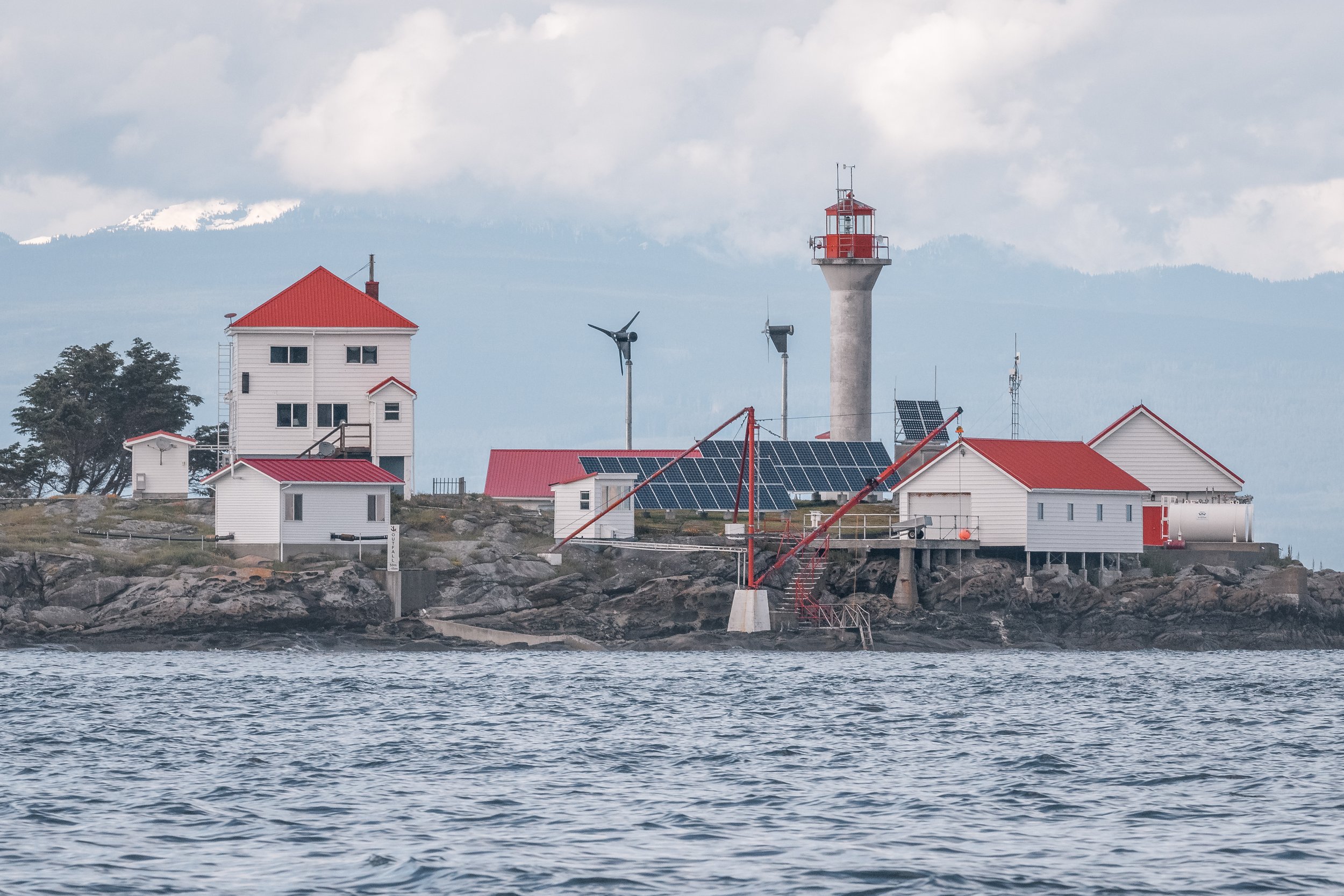  Entrance Island 