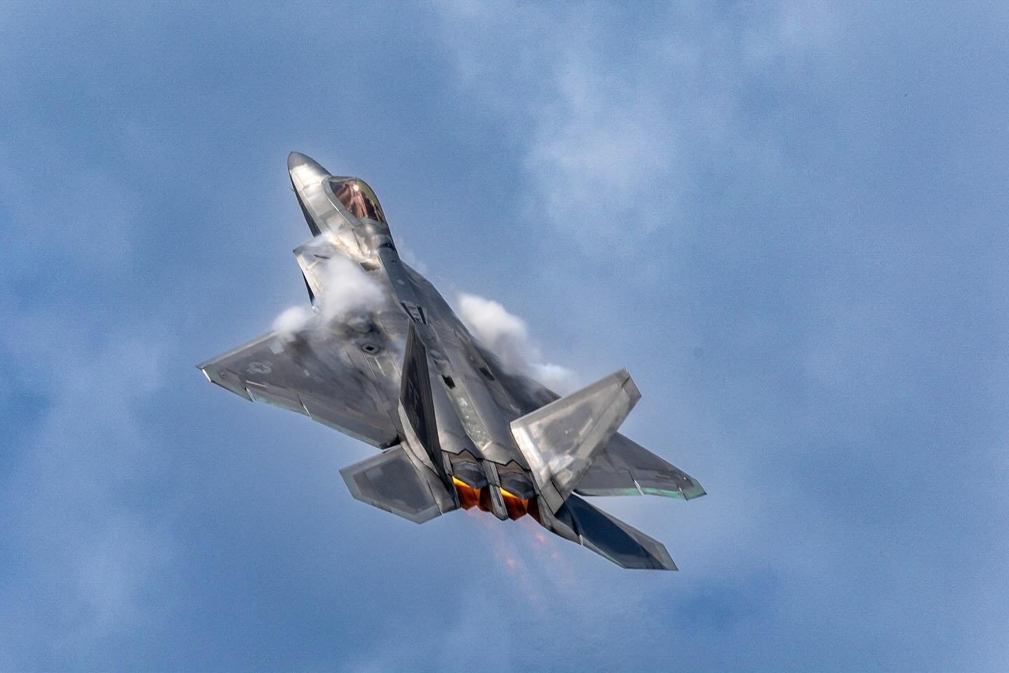 Day 1 at the @daytonairshow
