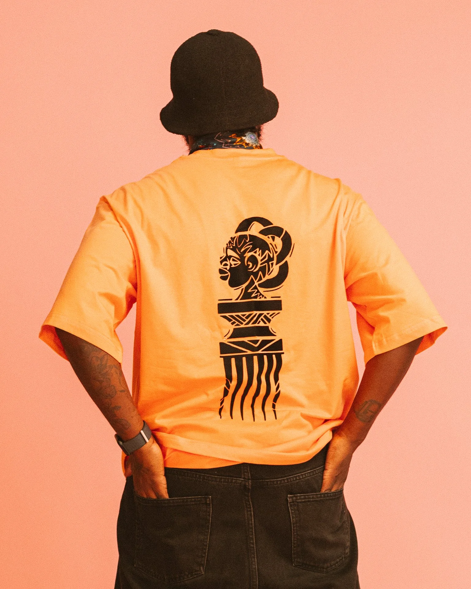 BLACK ON PEACH FULL TEE