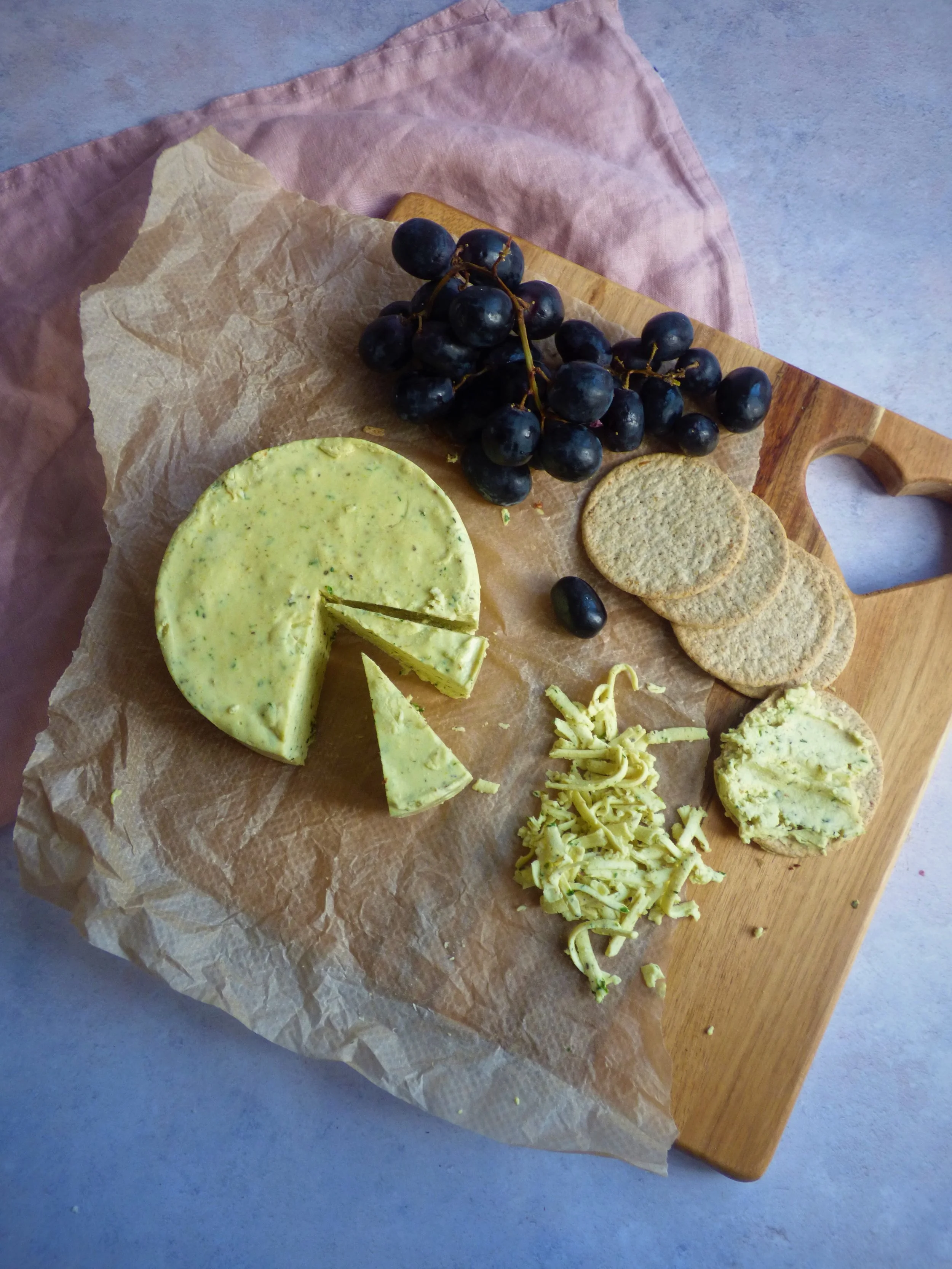 Garlic and Herb Vegan Cheese (low fodmap)