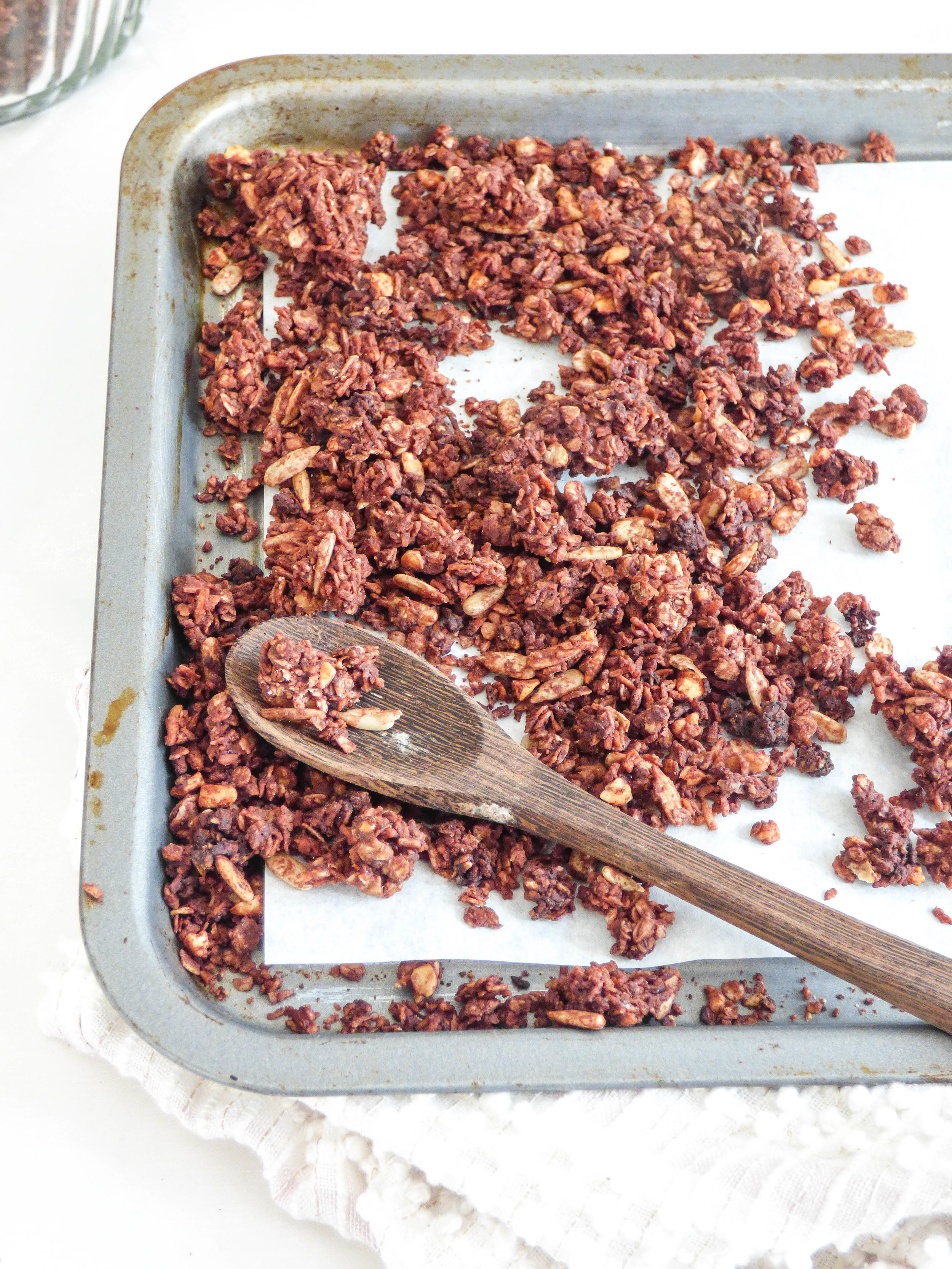 Cacao and hazelnut granola