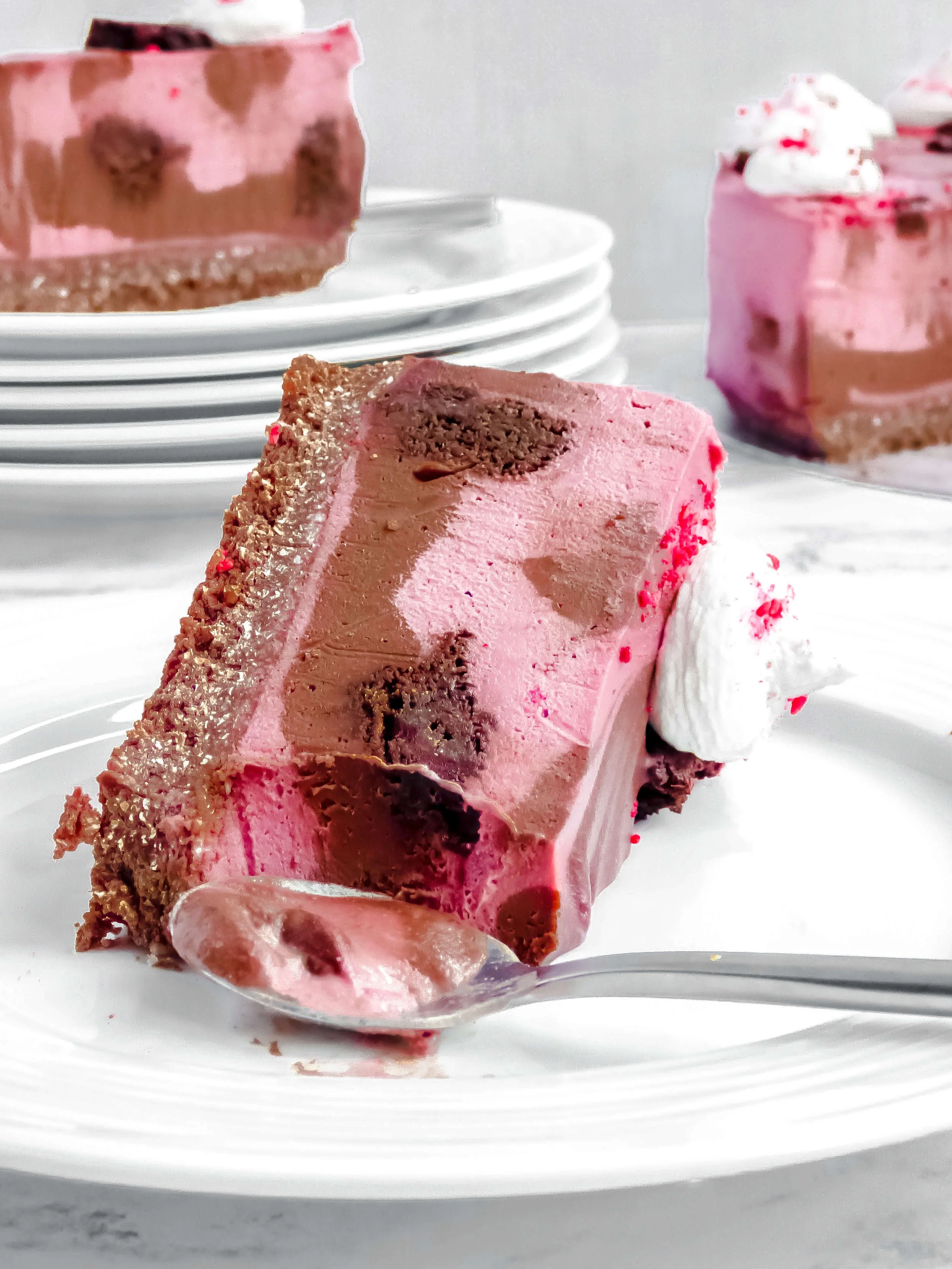 Rasp%20brownie%20cake-28.JPG