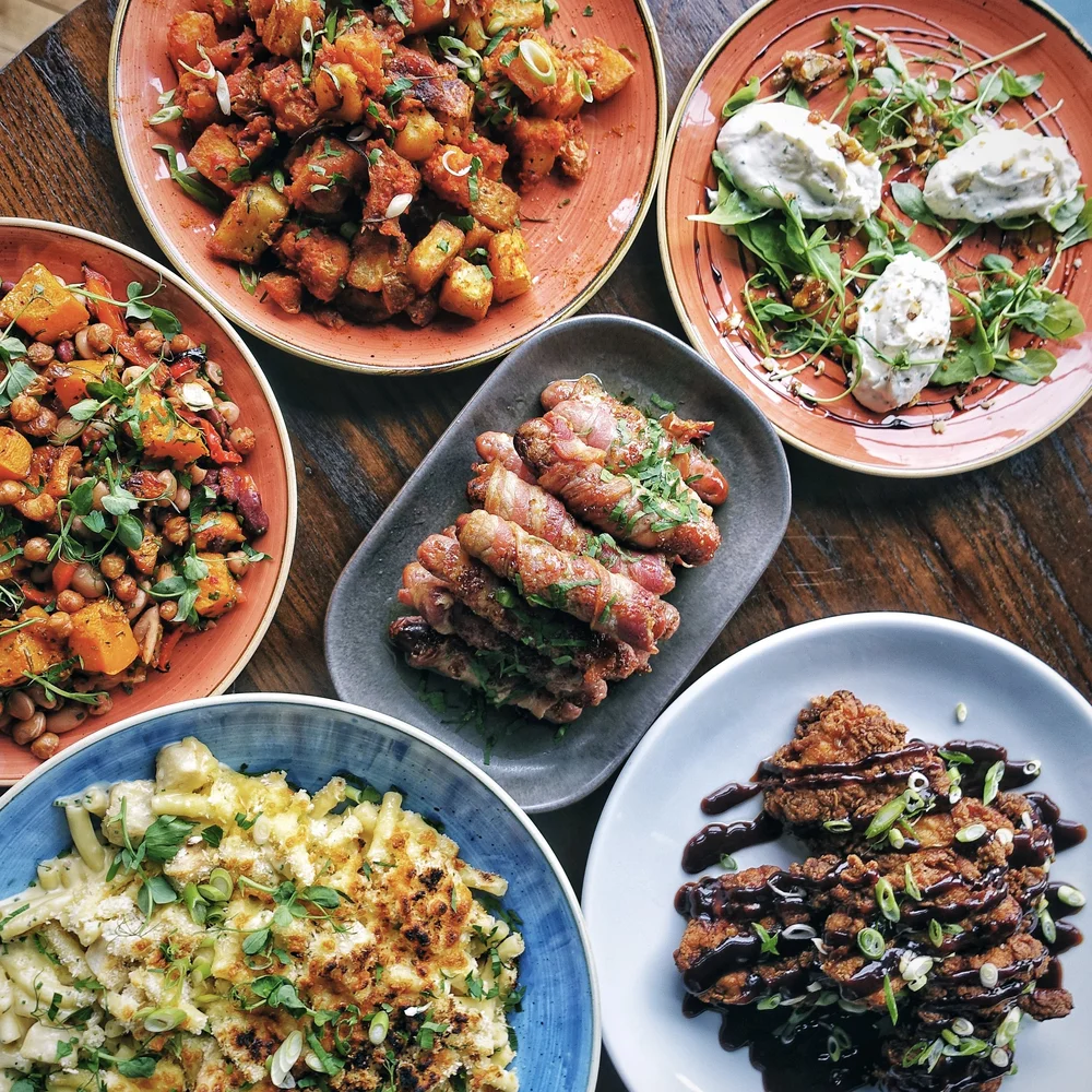 Sharing food at Bowling House